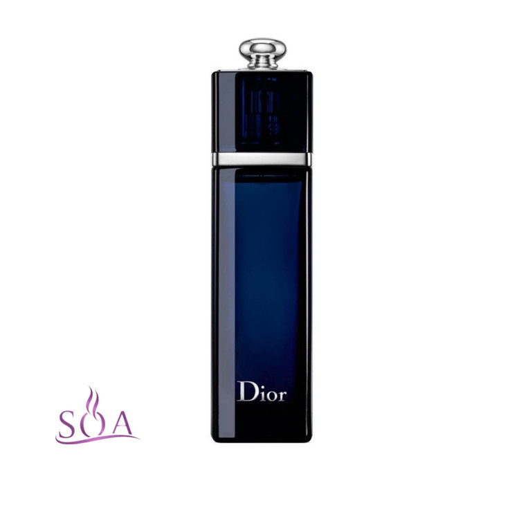 عطر زنانه دیور ادیکت در شیشه سرمهای کلاسیک، نماد جذابیت و وقار